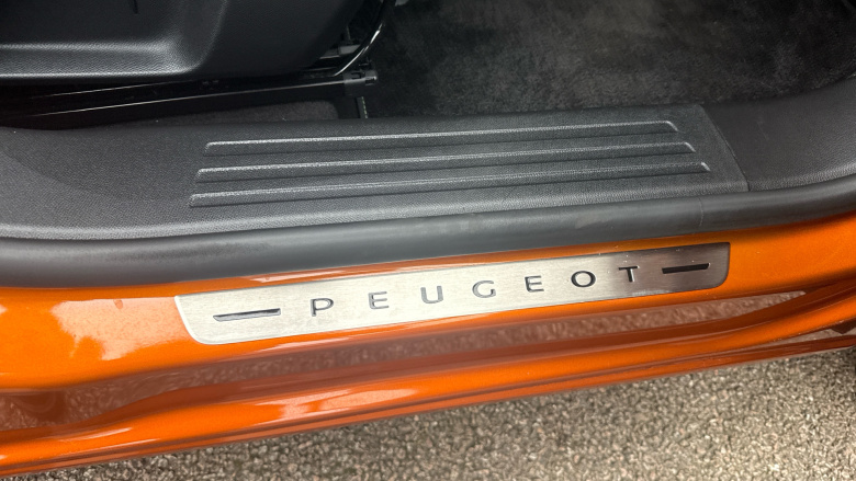 Peugeot 2008 1.2 PureTech 130 GT Premium 5dr EAT8 Petrol Estate